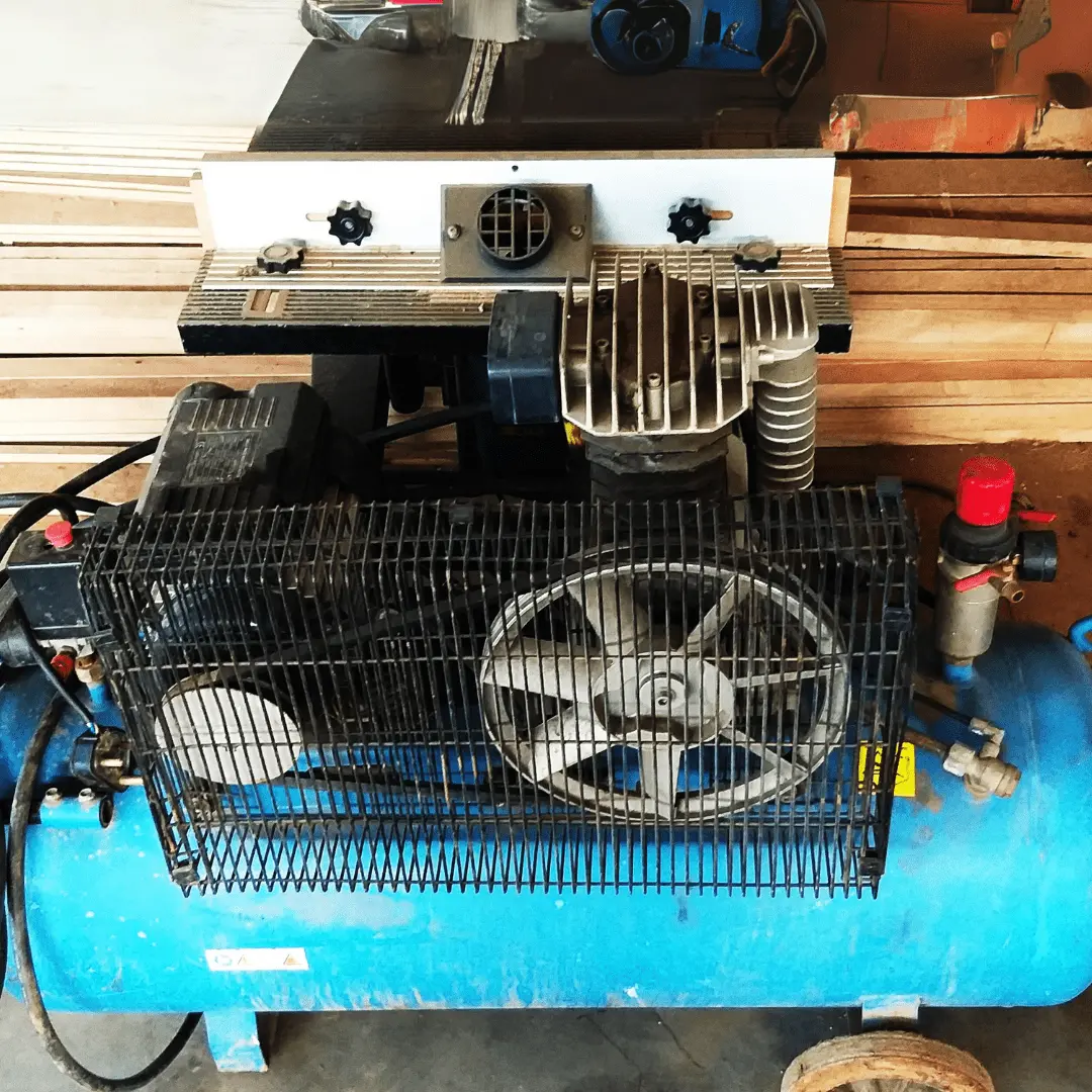 Air compressor-min